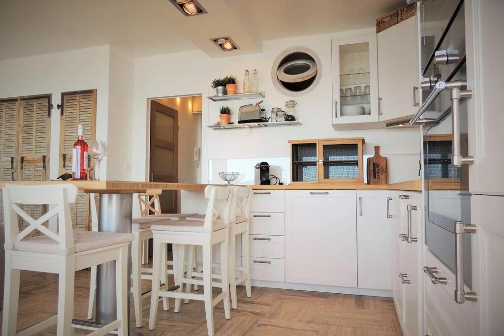 Emplacement Privilegie Pour Ce Bel Appartement Saint-Raphaël 外观 照片